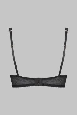 Maison Close Soutien-gorge Triangle - Inspiration Divine 11 Maison Close Soutien-gorge Triangle - Inspiration Divine -Boutique De Lingerie Sexy 608375 ghost 2 2560x3840 1